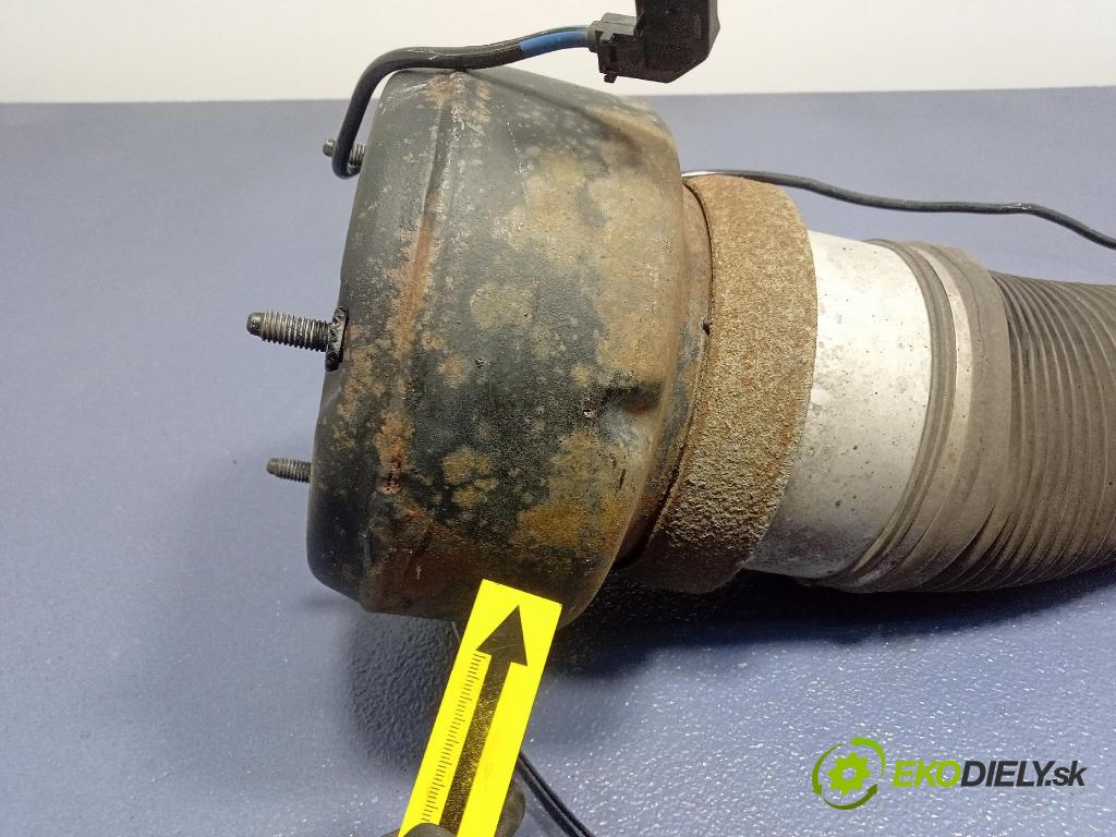 Mercedes S-klasa 2011 tlmič Predné Vľavo.: