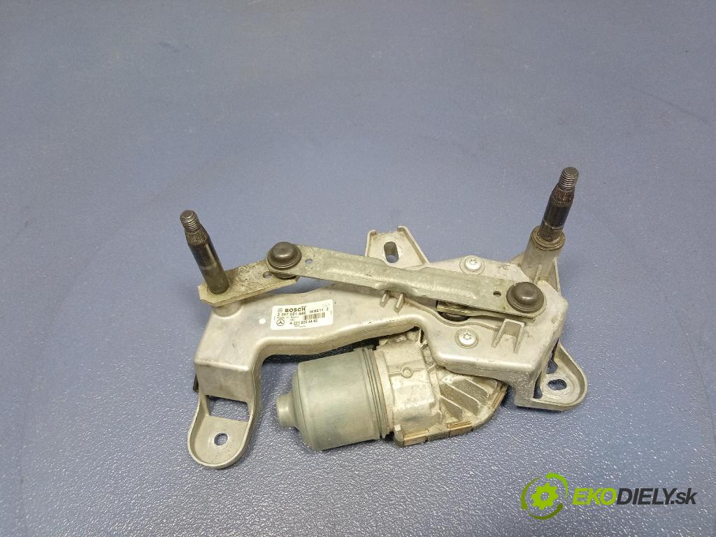 Mercedes S-klasa 2011 mechanizmus motor: Stierače: Predné A2218204442