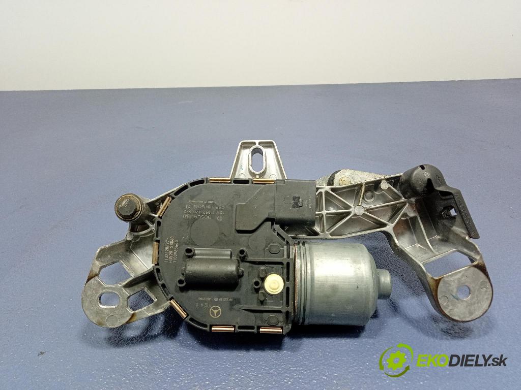 Mercedes S-klasa 2011 mechanizmus motor: Stierače: Predné A2218204442