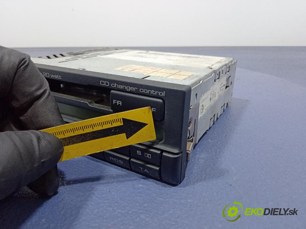 Vw Passat 1995 Radio I Navigácia: 1H0035186