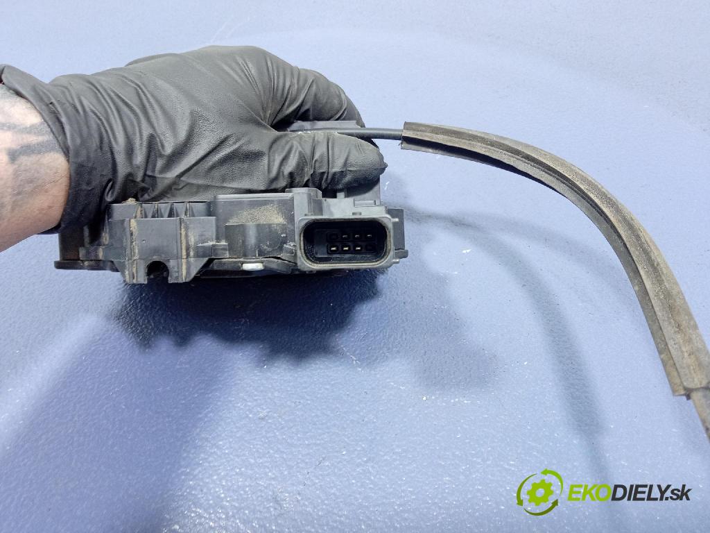 Citroen Jumper 2008 zámok dvere Predné v pravo: 1350147080