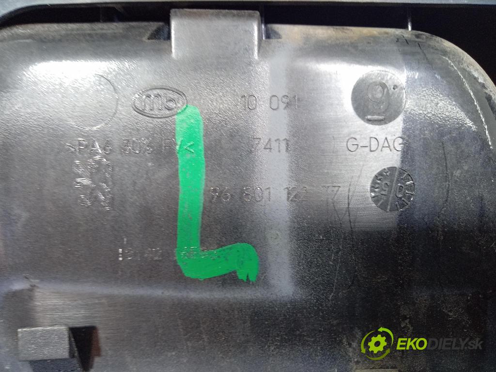 Peugeot 1007 2005 rukoväť Predné ľavá 9680112277