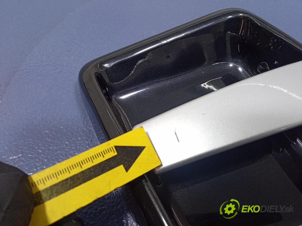 Peugeot 1007 2005 rukoväť Predné ľavá 9680112277