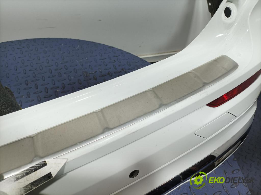 Volvo Xc60 2022 nárazník zad