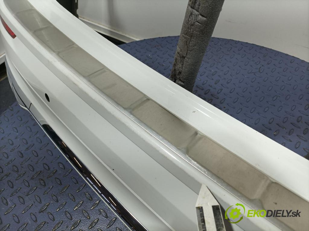 Volvo Xc60 2022 nárazník zad