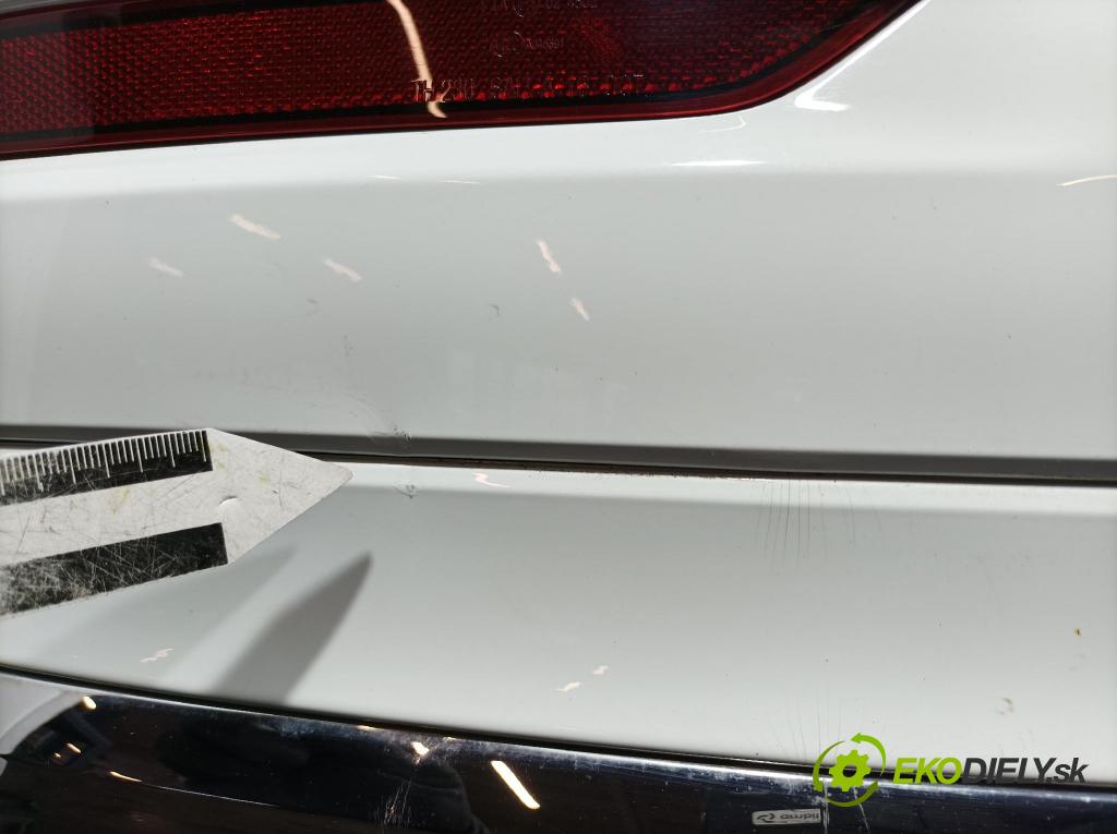 Volvo Xc60 2022 nárazník zad