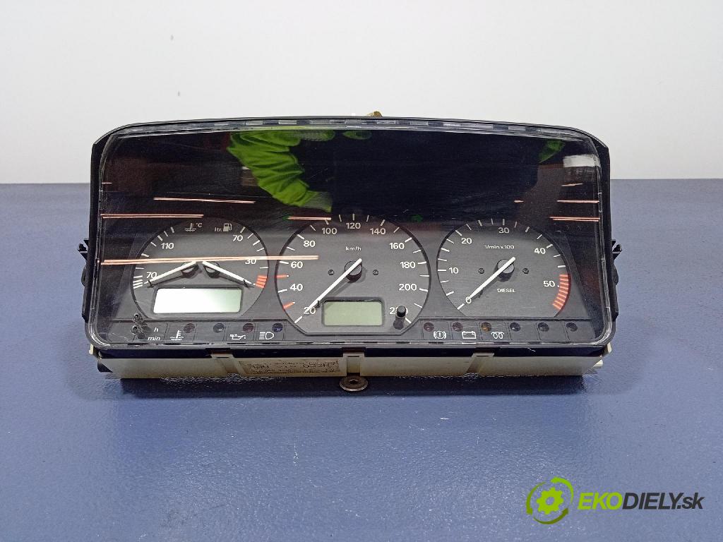 Vw Passat 1995 prístrojovka/ budíky 3A0919033R