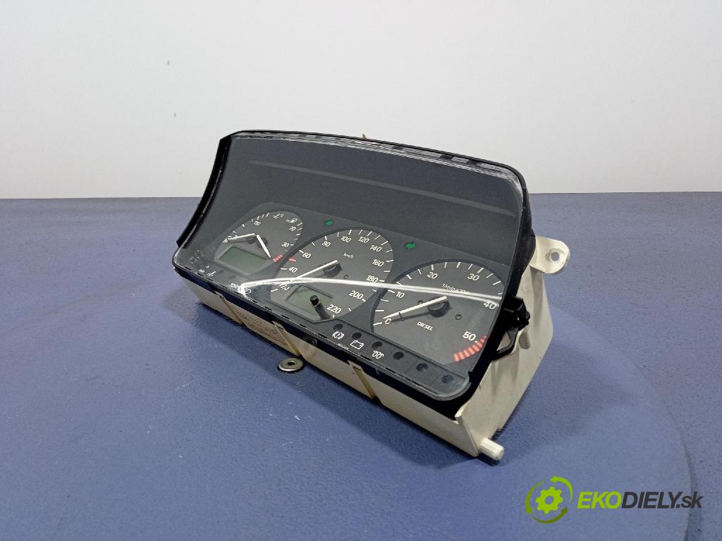 Vw Passat 1995 prístrojovka/ budíky 3A0919033R