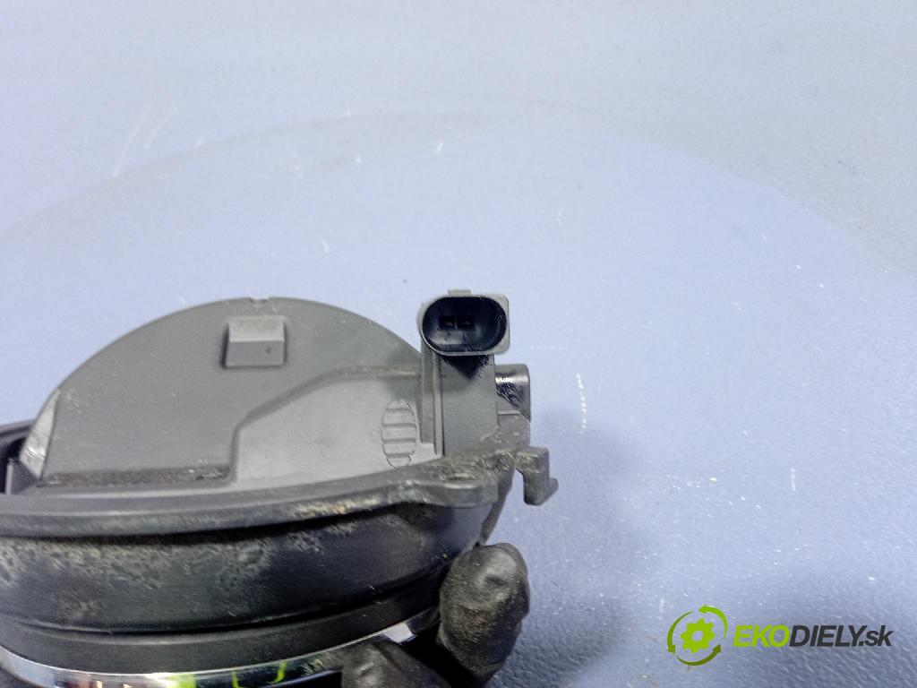 Vw Passat 2005 rukoväť Klapky: Zadná: 3C5827469B