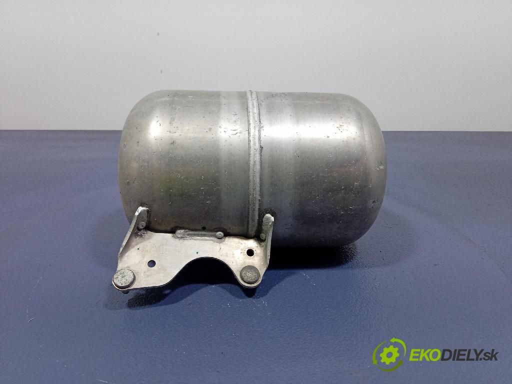 Mercedes S-klasa 2011 Nádrž: Vzduch: A2213200015