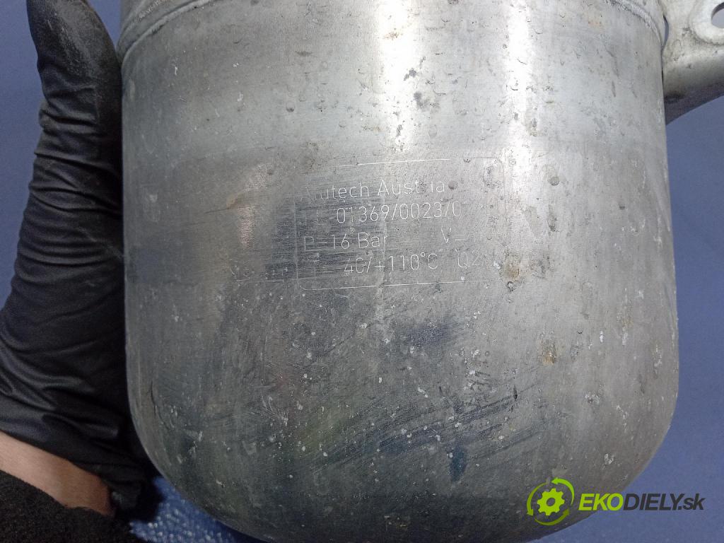 Mercedes S-klasa 2011 Nádrž: Vzduch: A2213200015