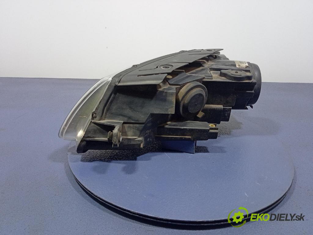 Vw Passat 2005 Reflektor: v pravo: 3C0941006M