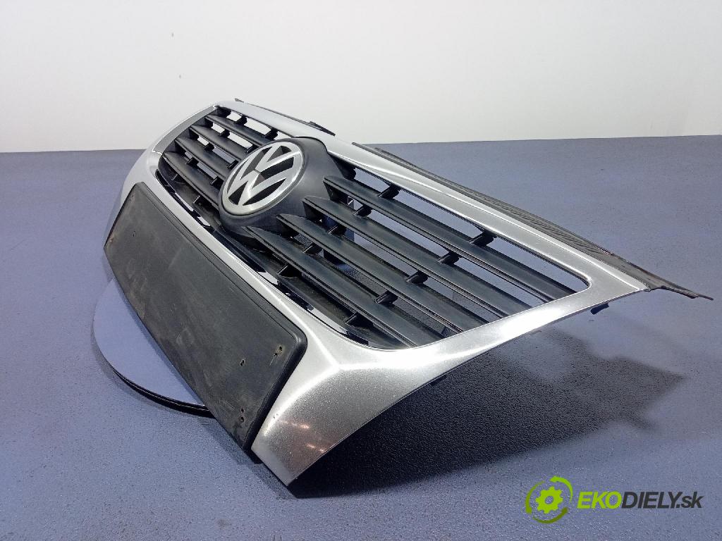 Vw Passat 2005 miežka / Gril: 3C0853651