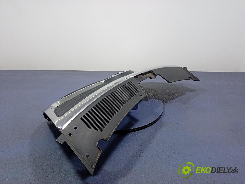 Vw Passat 2005 miežka / Gril: 3C0853651