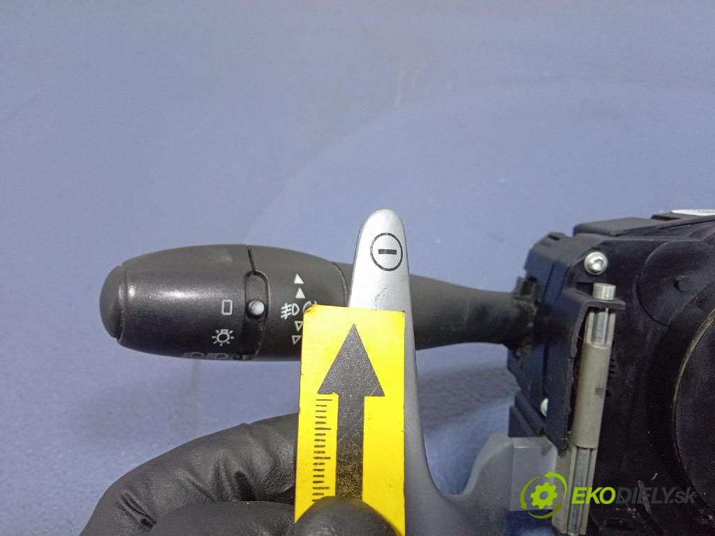 Peugeot 1007 2005 prepínač Komplex: 96576783XT