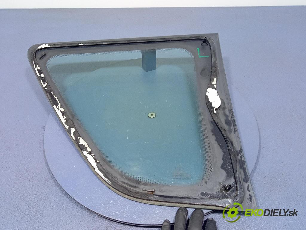Peugeot 1007 2005 sklo Karoséria: zad 