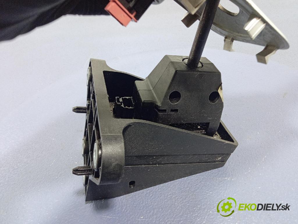 Peugeot 1007 2005 Páka: Zmeny: 9648012480