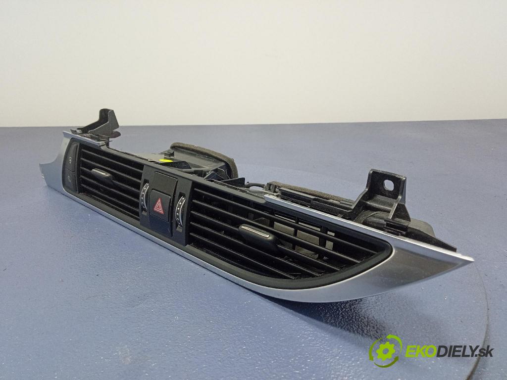 Audi A6 2016 GRIDS: Prúd vzduchu: Vzduch: 9025901K0098