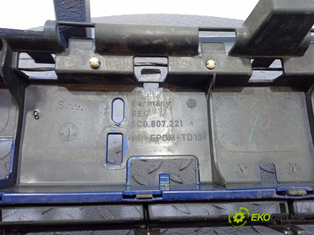 Vw Passat 2005 nárazník Predné 3C0807221A
