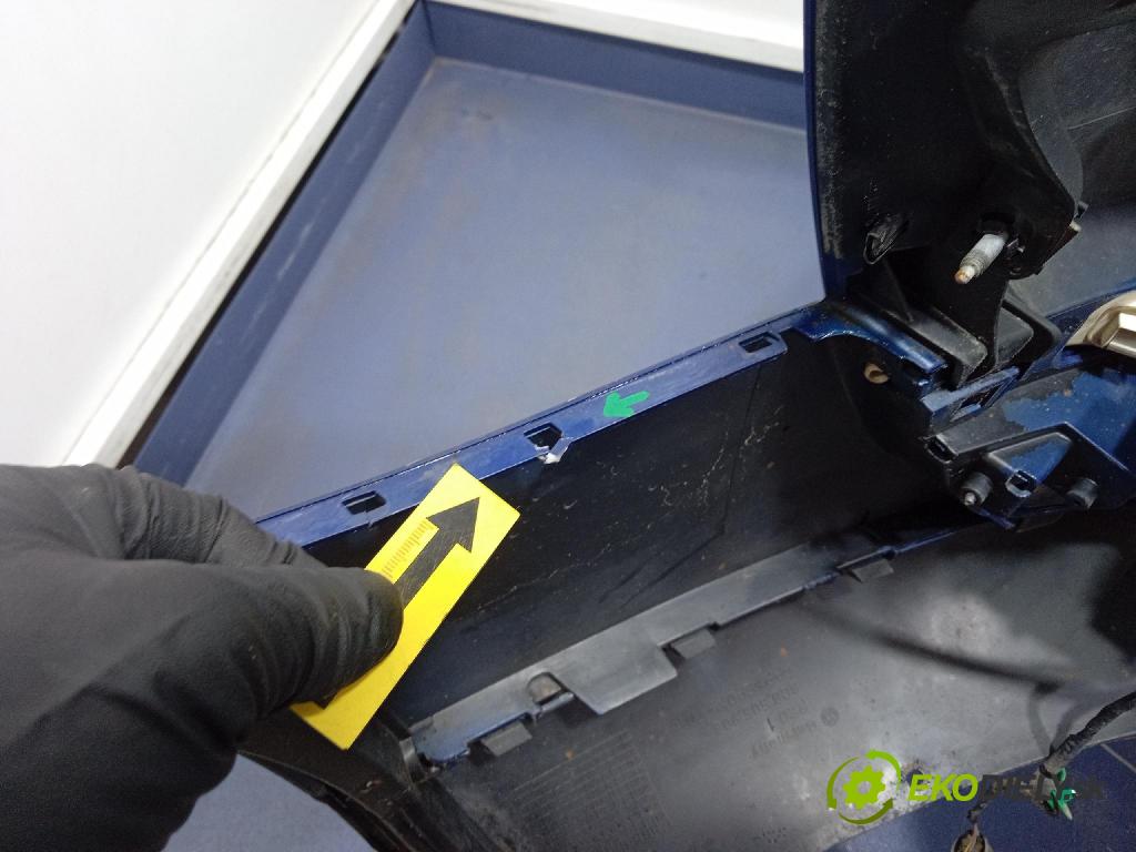 Vw Passat 2005 nárazník Predné 3C0807221A