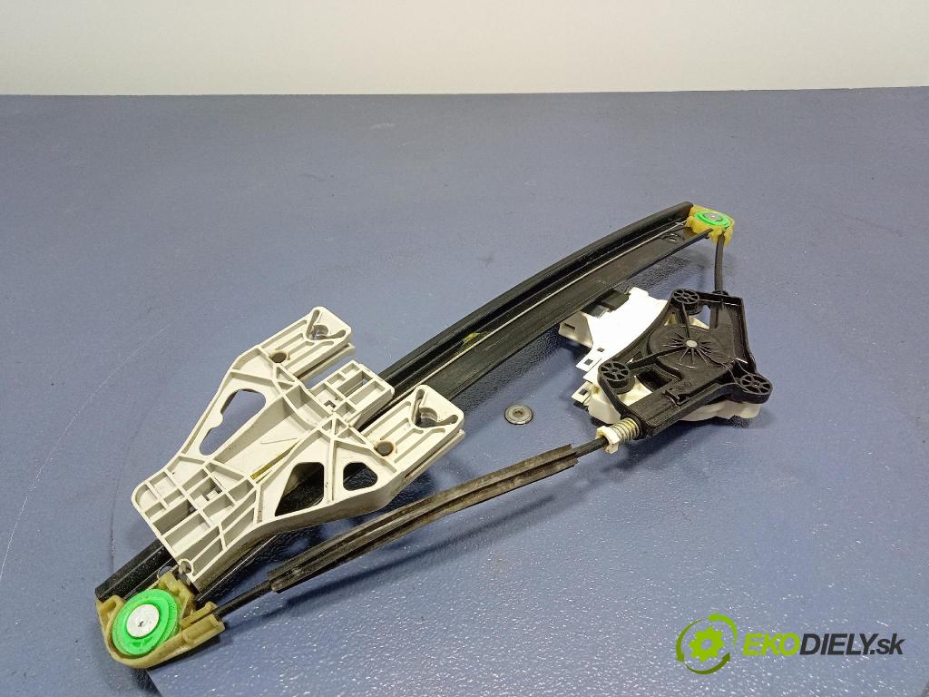 Audi A6 2016 mechanizmus okna Okná: zad v pravo: 4G0839462