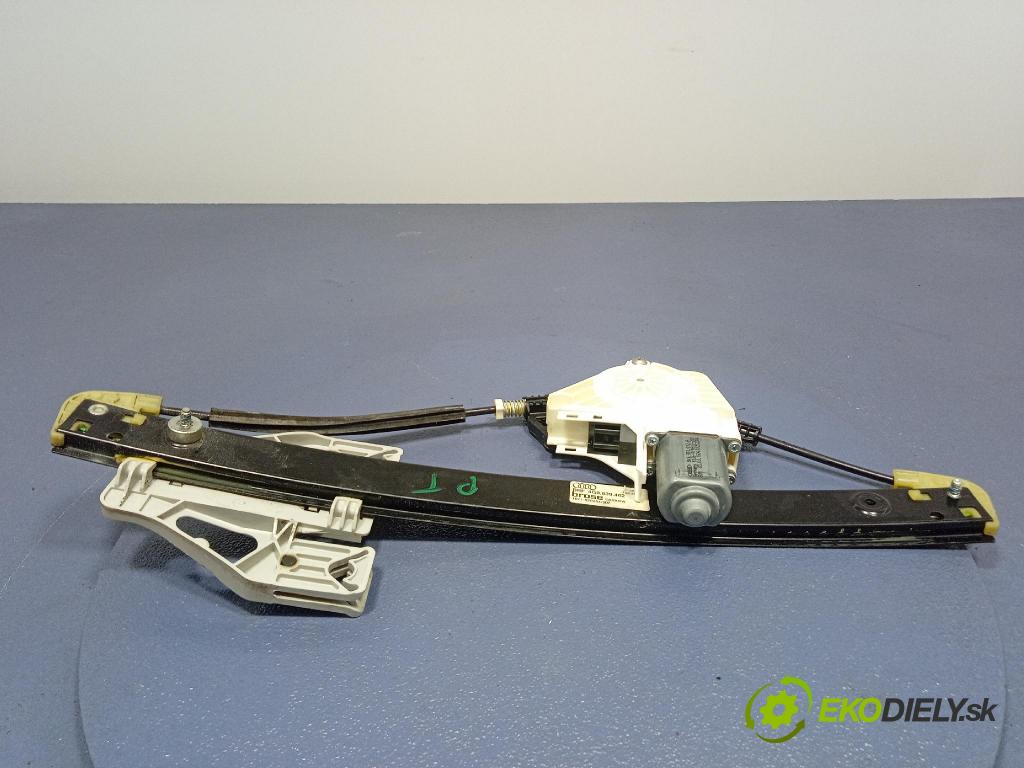 Audi A6 2016 mechanizmus okna Okná: zad v pravo: 4G0839462