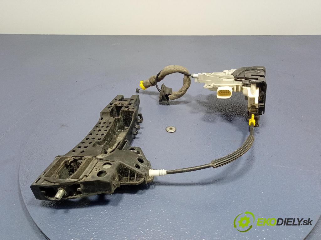 Audi A6 2016 zámok dvere zad v pravo: 4G0839016E