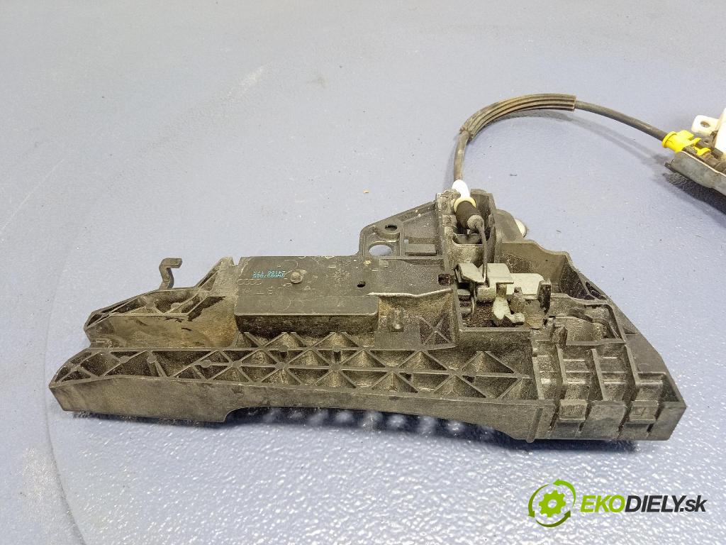 Audi A6 2016 zámok dvere zad Vľavo: 4G0839015E