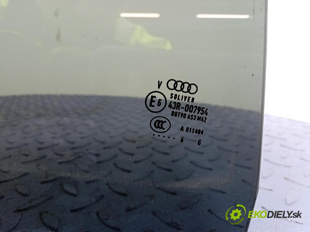 Audi A6 2016 sklo dvere zad Prava: