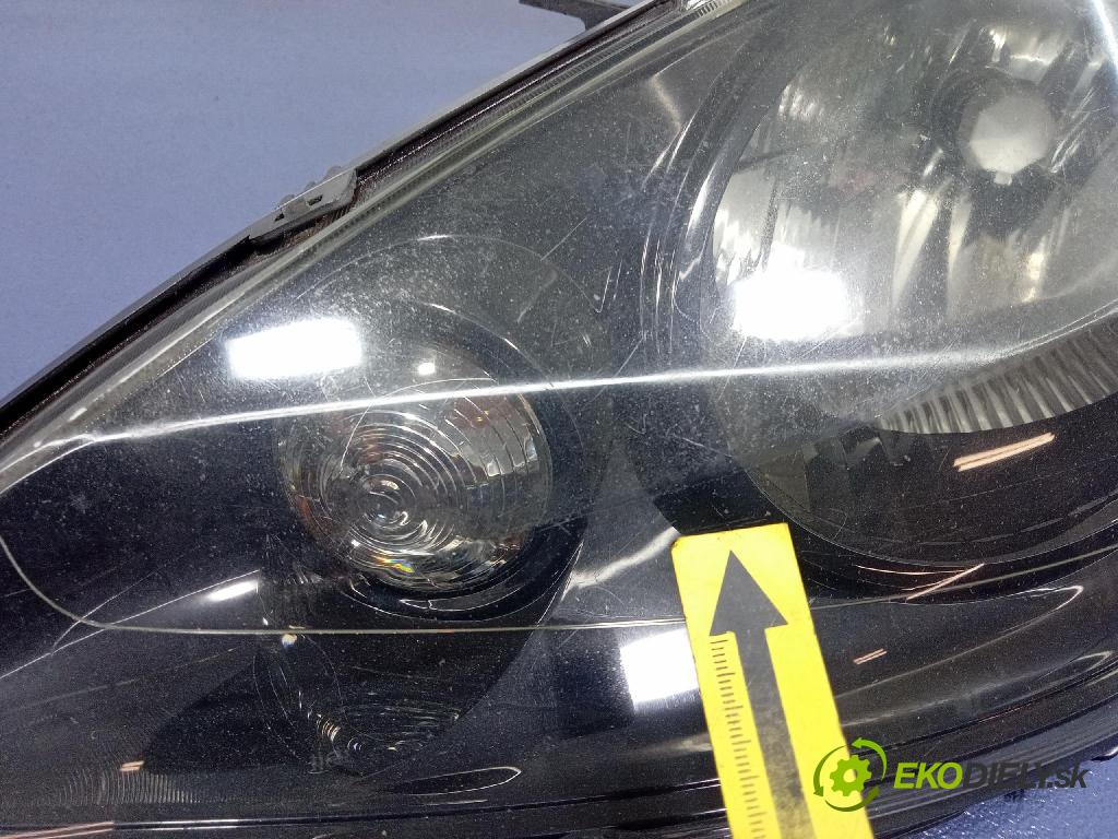 Peugeot 1007 2005 Reflektor: Vľavo: 9644998980