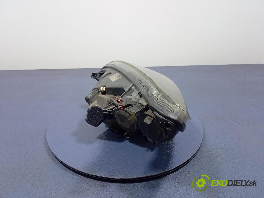 Peugeot 1007 2005 Reflektor: v pravo: 9644998780