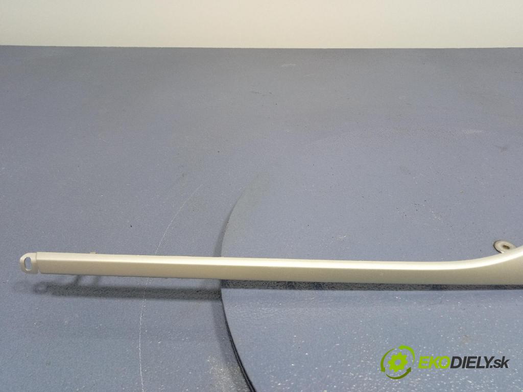 Audi A6 2016 lišta Dekoratívne: Vnútri: 4G1853190B