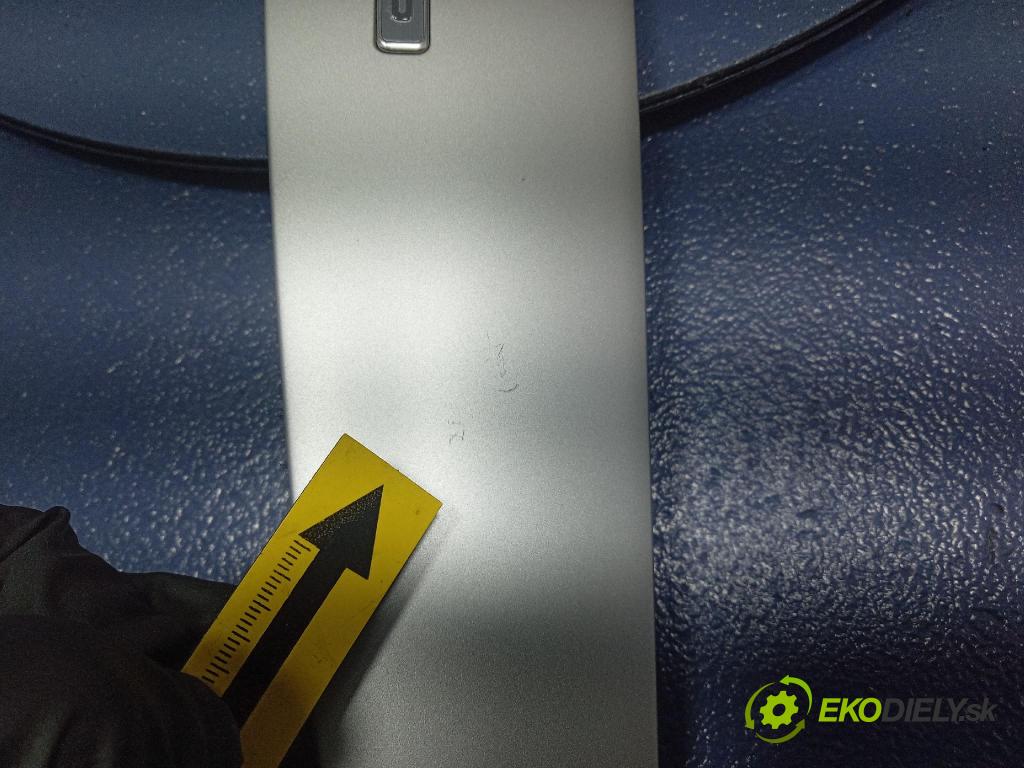 Audi A6 2016 lišta Dekoratívne: Vnútri: 4G1853190B