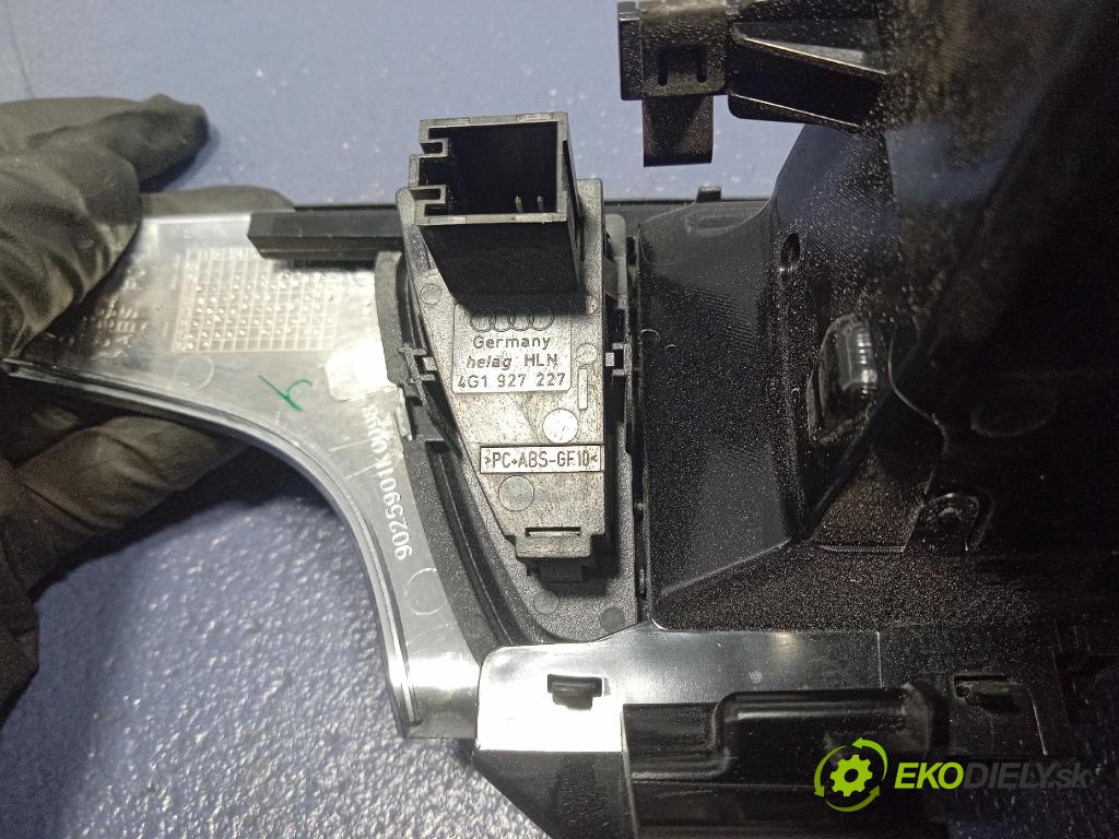 Audi A6 2016 lišta Dekoratívne: Vnútri: 4G1853190B