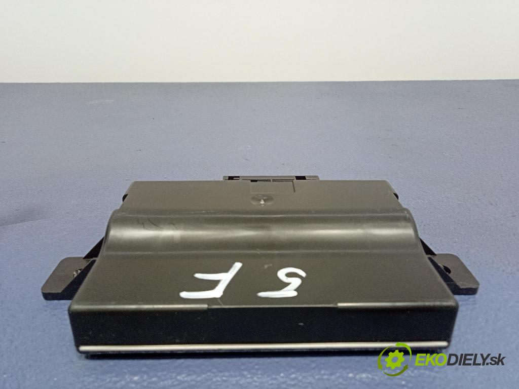 Audi A6 2016 riadiaca jednotka 4G907468F