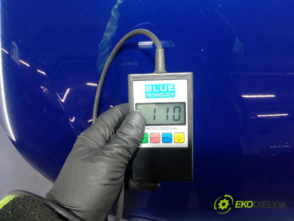 Vw Passat 2005 kapota přední: