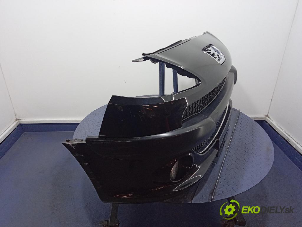 Peugeot 1007 2005 nárazník Predné 9651378877