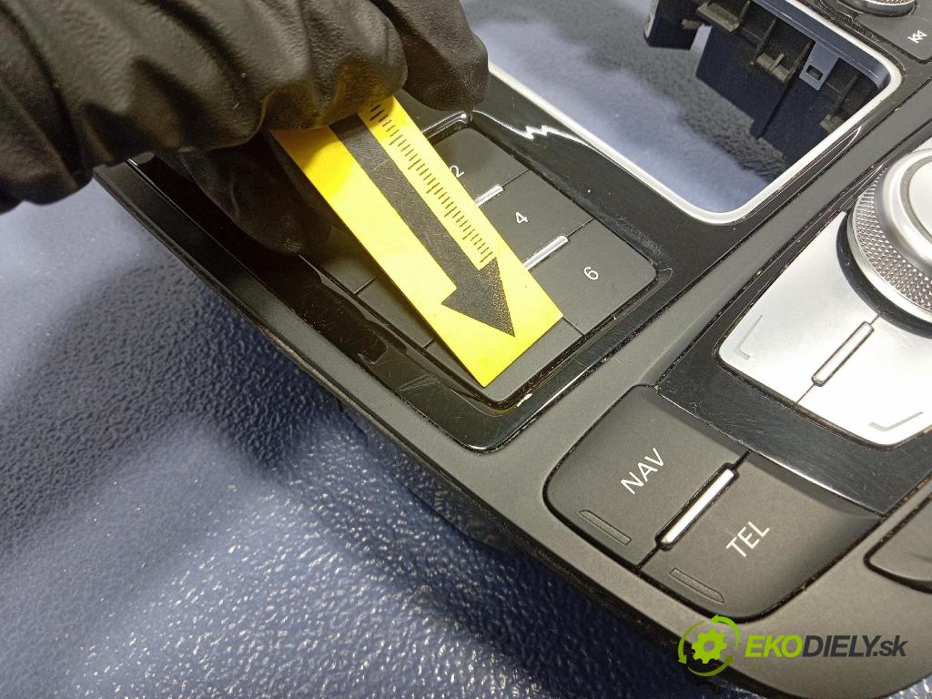 Audi A6 2016 prepínač Rádio: Navigacia: 4G1919610E