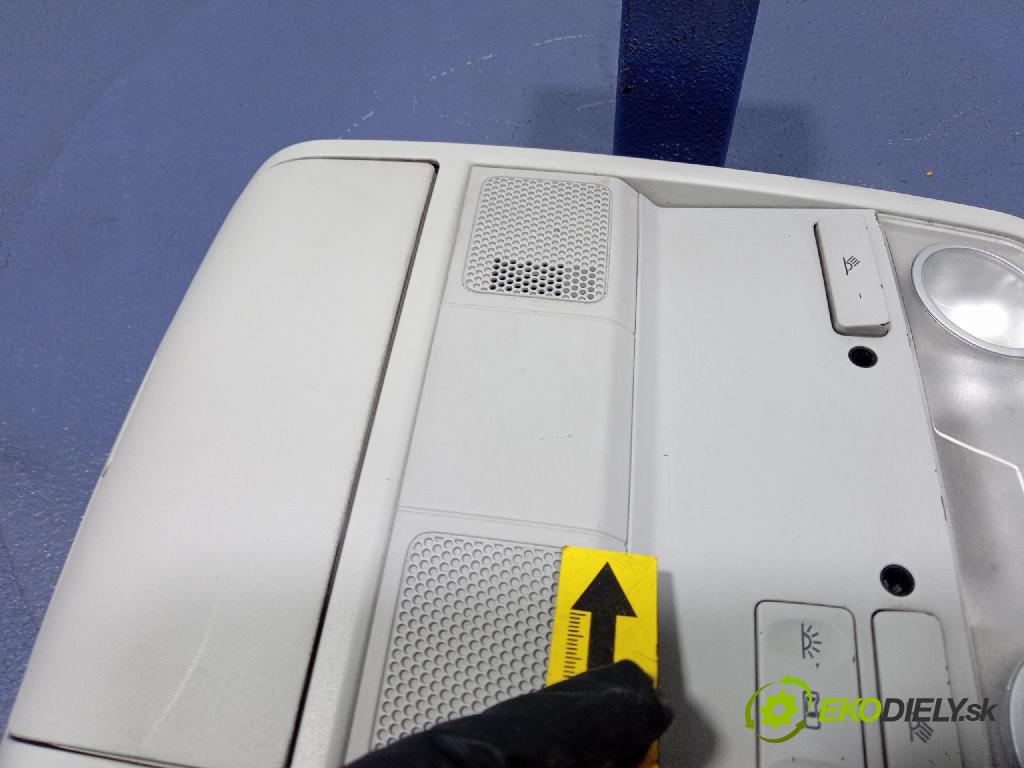 Vw Passat 2005 Svietidlá: Vnútri: 3C0867489B