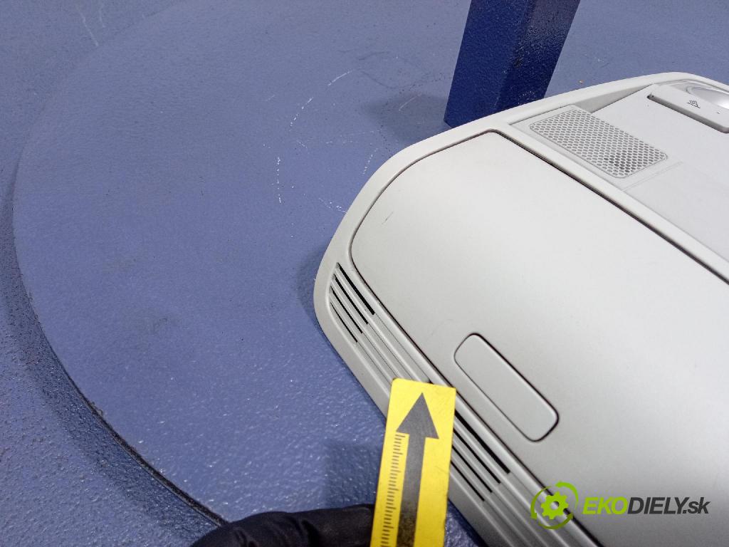 Vw Passat 2005 Svietidlá: Vnútri: 3C0867489B