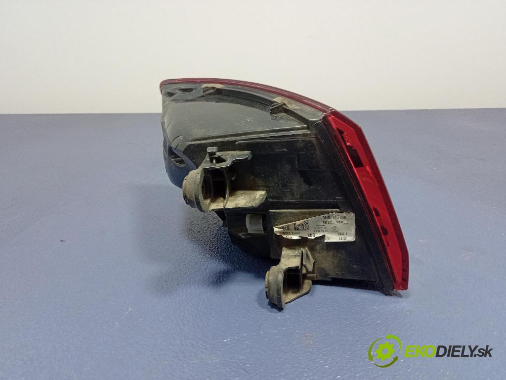 Audi A6 2016 svetlo / reflektor zad Prava: Vonkajsia: 4G9945096E