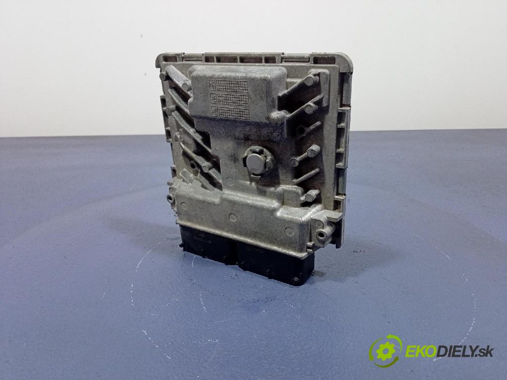 Audi A6 2020 riadiaca jednotka Motor: 06L907425C