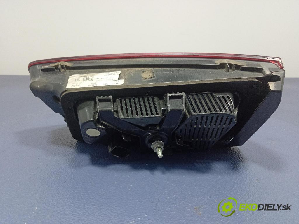 Audi A6 2016 svetlo / reflektor zad ľavá Vnútri: 4G9945093E