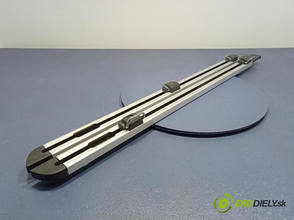 Audi A6 2016 Čalounictví: kufra: 4G9863556A