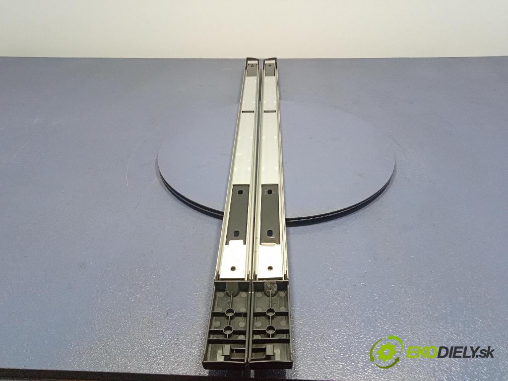 Audi A6 2016 Čalounictví: kufra: 4G9863556A