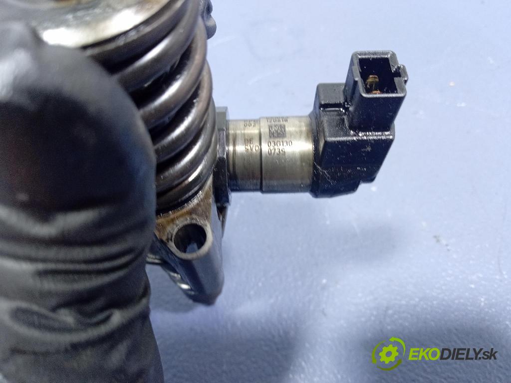 Vw Passat 2005 vstrek 03G130073S