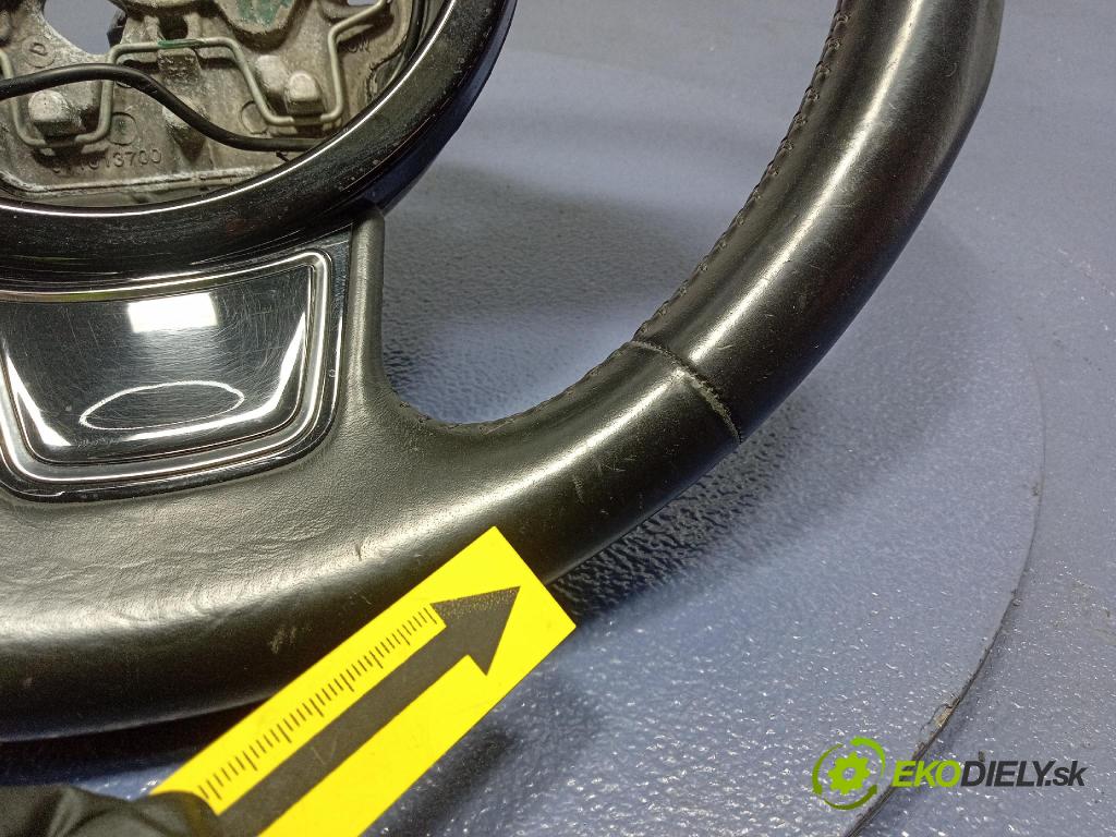 Audi A6 2016 volant 4H0124A