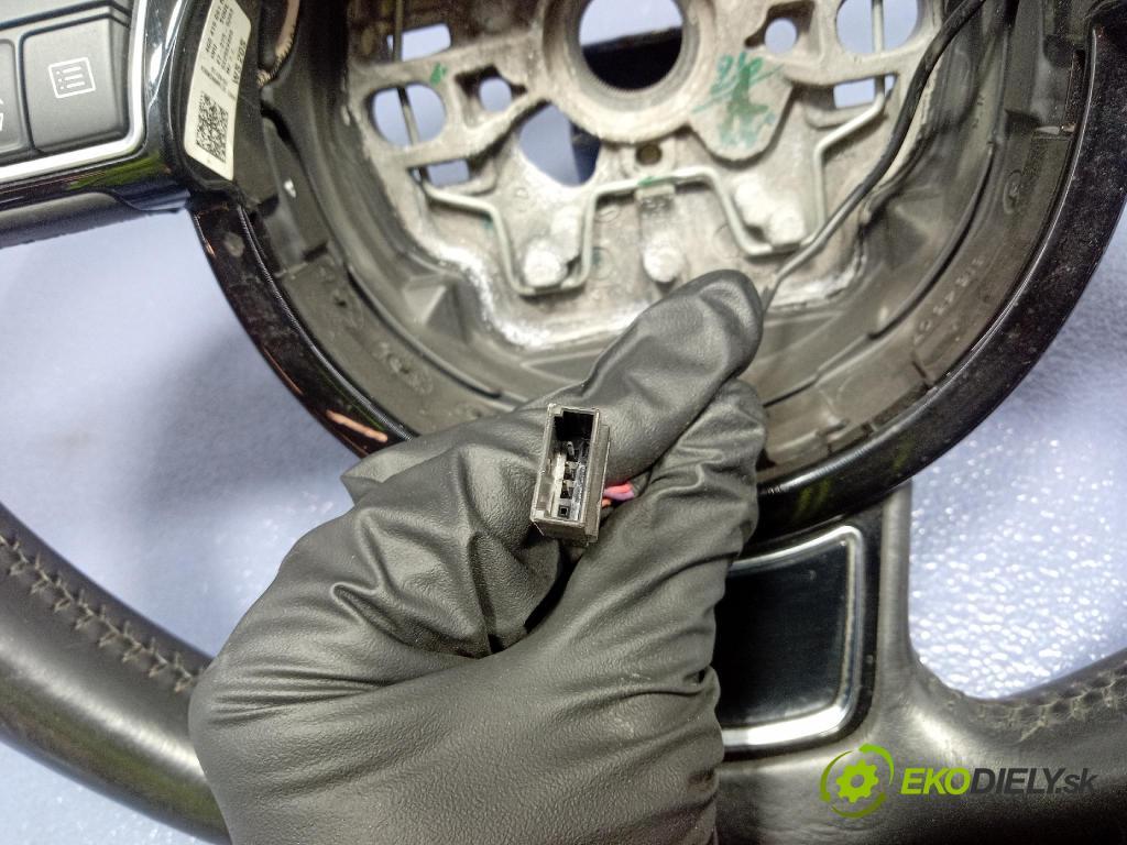 Audi A6 2016 volant 4H0124A