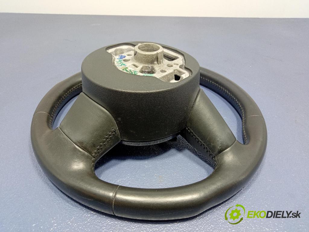 Audi A6 2016 volant 4H0124A