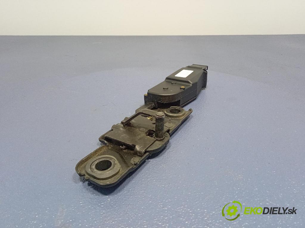 Audi A6 2016 zámok Klapky: kufra: 4F9827383H